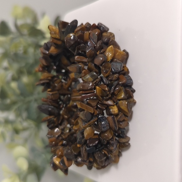 Tigers Eye Chips Stretch Bracelet - Picture 4 of 4